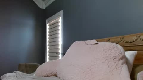 LisaisLuscious online show from February 20, 2:13 pm