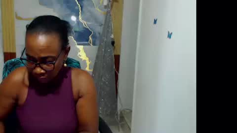 sexyhanny4u online show from March 13, 5:25 pm