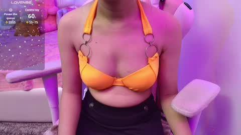 Snapshot of sexyislive chatting on February 10, 12:08 pm sexyislive online show from February 10, 12:08 pm