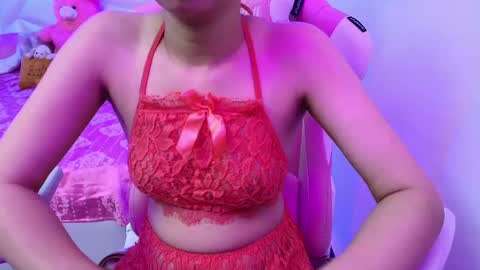 Snapshot of sexyislive chatting on March 7, 5:49 pm sexyislive online show from March 7, 5:49 pm