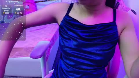 Snapshot of sexyislive chatting on February 9, 12:52 pm sexyislive online show from February 9, 12:52 pm