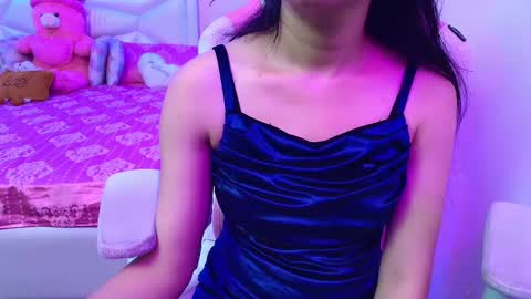 Snapshot of sexyislive chatting on February 25, 10:20 pm sexyislive online show from February 25, 10:20 pm