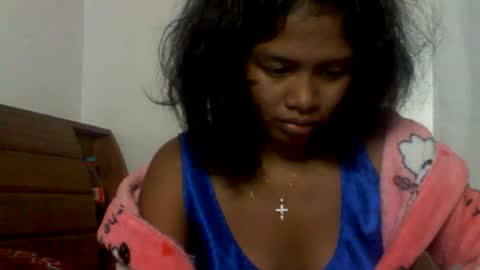 sexylarra12 online show from May 20, 3:14 am