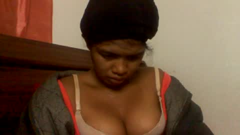 sexylarra12 online show from June 9, 2:55 am