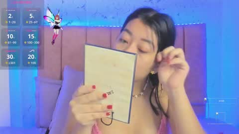 Snapshot of sexylaurita4u chatting on September 27, 1:40 pm laura online show from September 27, 1:40 pm