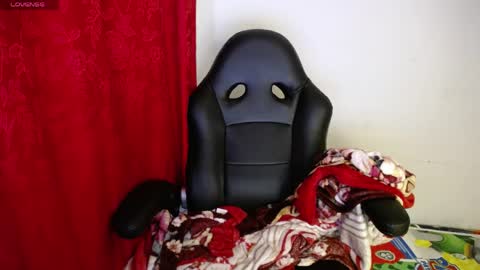 sexyloba  independent model online show from April 6, 11:17 pm