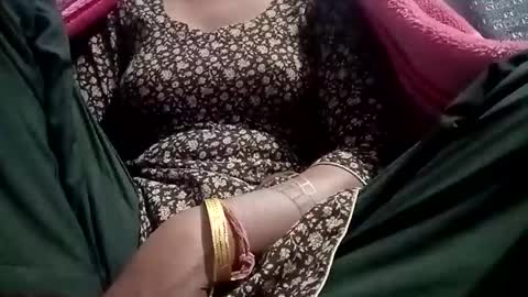 sexymaya8642 online show from December 4, 1:19 am