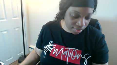 SexyMona online show from March 5, 3:41 pm