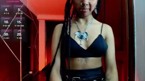 N A F online show from February 21, 7:32 pm