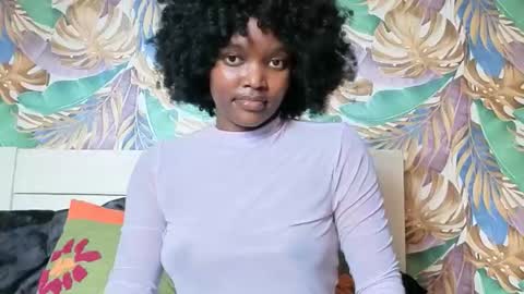 Lee online show from February 17, 2:05 pm