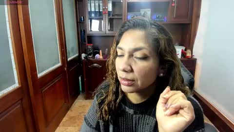 R A C H E L online show from November 19, 12:27 pm