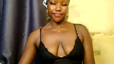 sexyroznnah online show from June 14, 12:05 pm