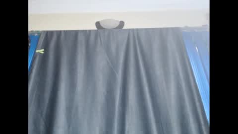 Snapshot of sexyxbunnyxx chatting on December 10, 8:08 am Blue online show from December 10, 8:08 am