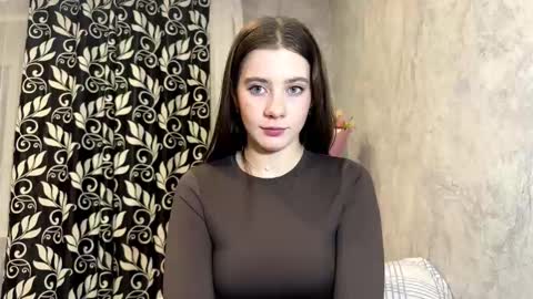 Lara online show from November 22, 11:35 am