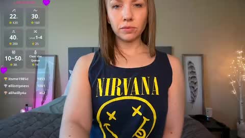 Shalynn online show from April 15, 5:35 pm