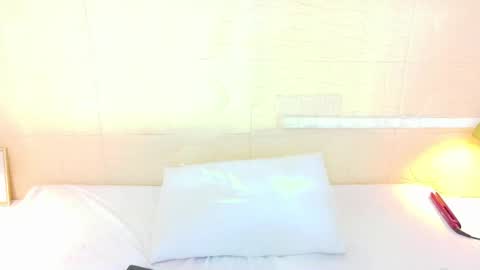 Catalina online show from November 20, 9:16 pm