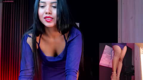 Snapshot of shanabellucy chatting on October 18, 3:59 pm onlyfans shanabellucy online show from October 18, 3:59 pm