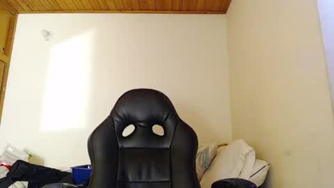 shanel_lozano online show from June 2, 9:27 pm