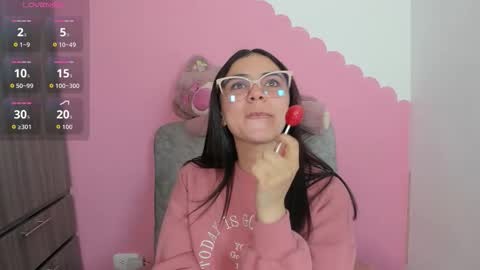 Emily online show from November 21, 10:23 pm