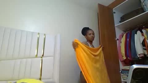 shanizz online show from February 15, 4:14 am