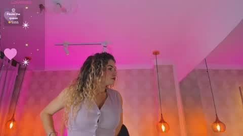 Shantal online show from April 9, 11:04 am