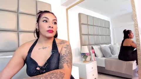 shantalltorres online show from October 17, 11:02 am