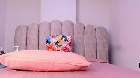 Sharlott online show from January 14, 11:59 am