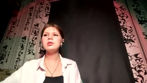 Nika online show from May 21, 3:43 pm