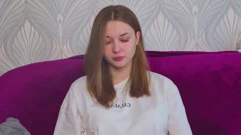 Snapshot of sharrimalagisi chatting on September 30, 4:29 am Miroslava online show from September 30, 4:29 am