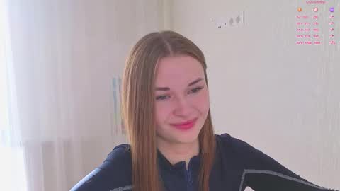 Snapshot of sharrimalagisi chatting on October 20, 4:37 am Miroslava online show from October 20, 4:37 am