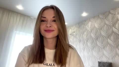 Snapshot of sharrimalagisi chatting on September 15, 4:21 am Miroslava online show from September 15, 4:21 am