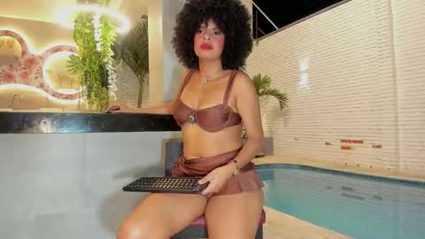 sheeylopez online show from February 23, 3:18 am