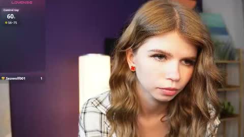 Snapshot of shelleyborom chatting on October 9, 6:39 am Sofia online show from October 9, 6:39 am