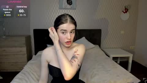 ShelyMoon online show from October 11, 3:04 pm