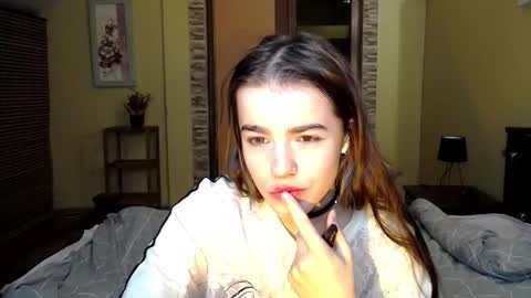 ShelyMoon online show from October 8, 4:33 pm