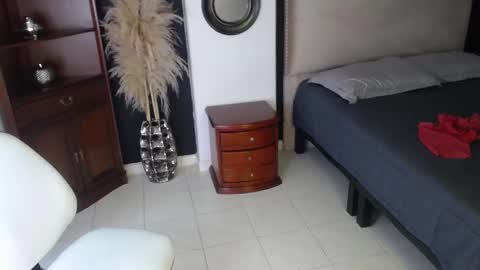 sheryl_jones online show from January 5, 5:27 pm