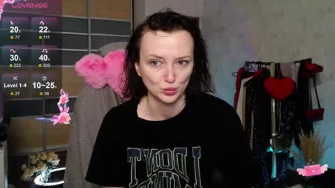 Vanessa online show from November 4, 9:03 am