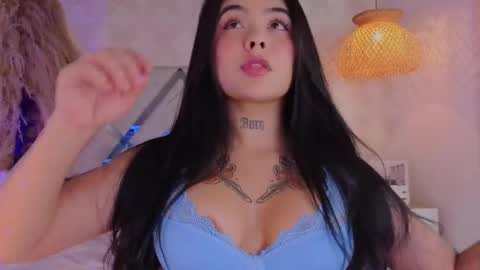 shimmer_lure online show from January 13, 8:35 pm