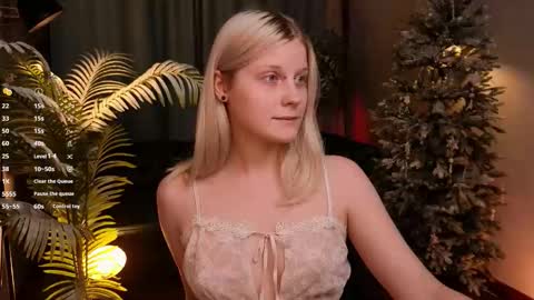 help me reach my first 25 thumbs up online show from January 16, 12:28 am