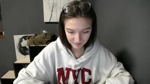 Jesica online show from March 19, 7:56 am