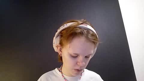 Emma online show from February 9, 8:38 am