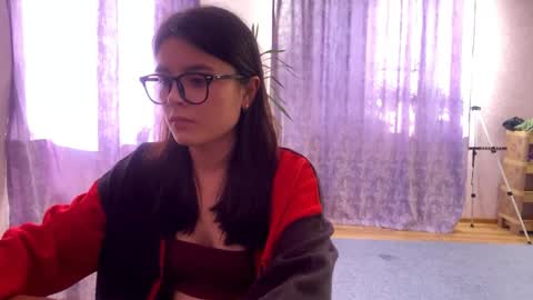 Marie online show from May 2, 3:04 pm