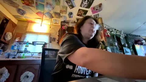 shorty920505 online show from November 3, 7:40 pm