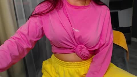 shy_26 online show from January 15, 6:14 pm