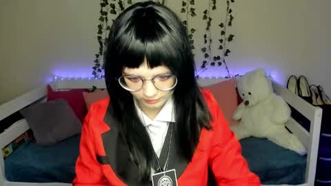 shy_elina01 online show from October 27, 10:44 am