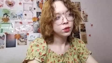 Milena online show from November 5, 1:16 pm