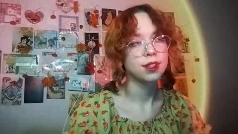 Milena online show from December 4, 1:13 pm