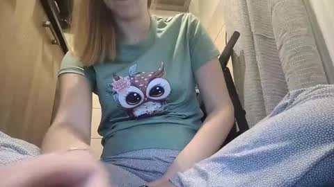 shy_model19 online show from January 5, 3:55 pm