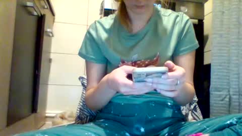 shy_model19 online show from January 25, 4:31 pm