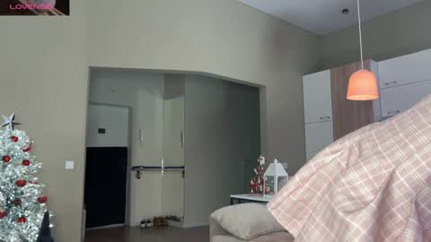 Aurora online show from January 9, 4:19 am